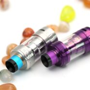Comment choisir le bon adaptateur secteur pour e-cigarette